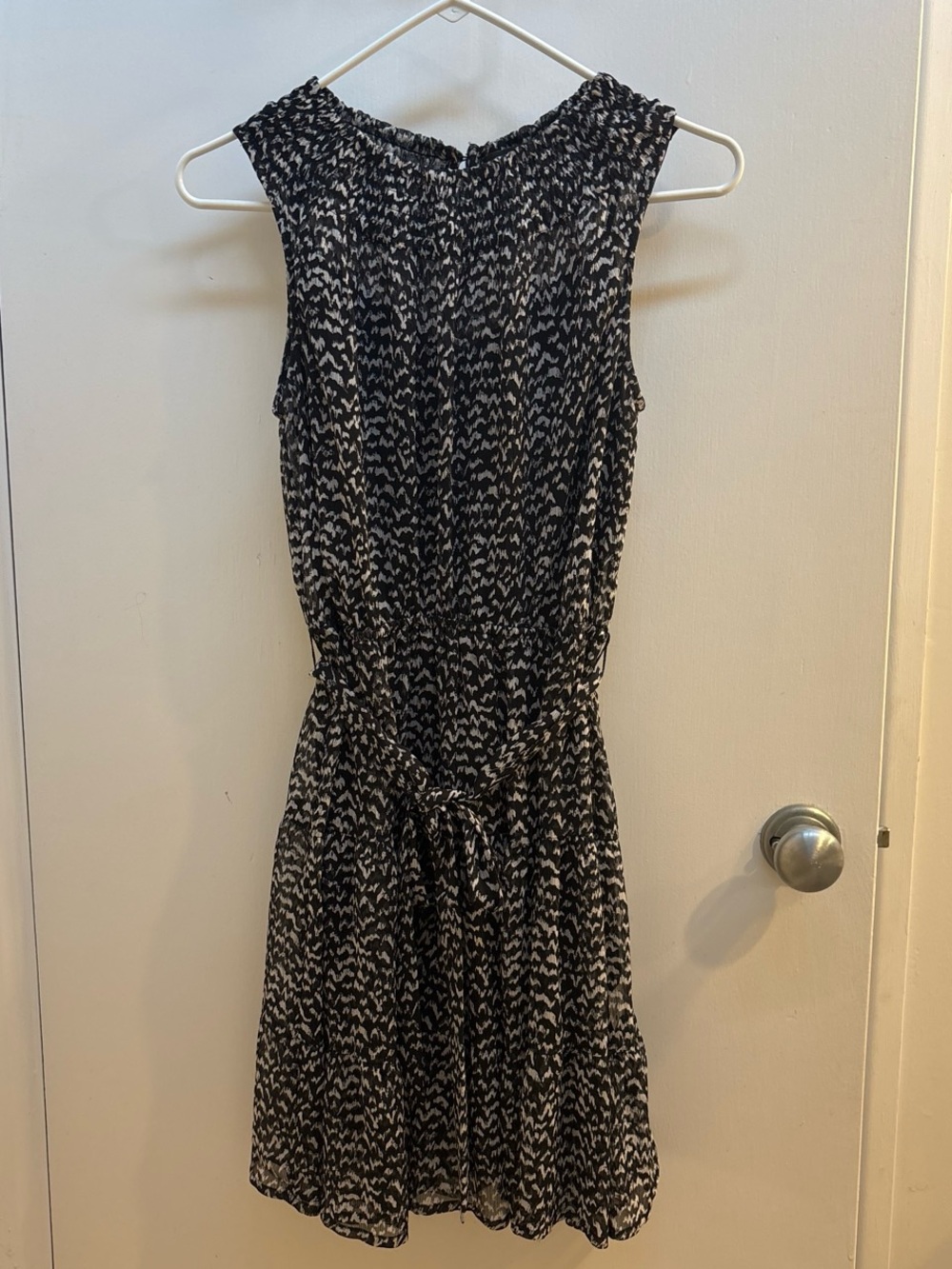Simply Vera Vera Wang Black & White Printed Tie-Waist Mini Dress